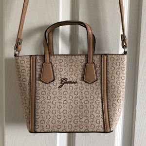 GUESS crossbody bag/hand bag